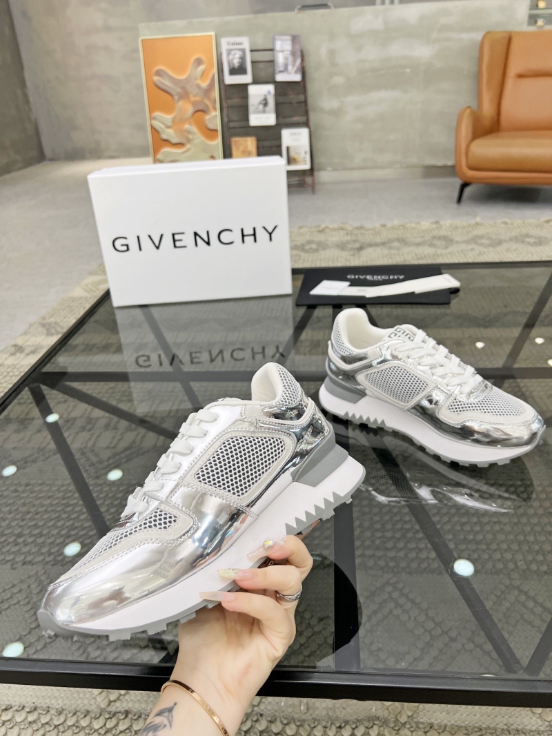 Givenchy Sneakers